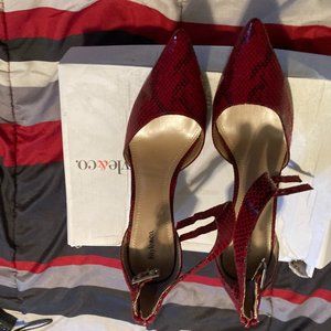 STYLE & COMPANY SNAKE SKIN SHOES